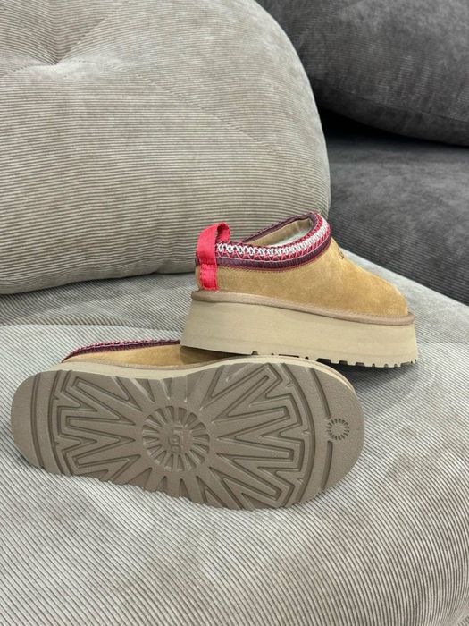 Жіночі угі  руді коричневі ugg tazz platform мюлі без задника