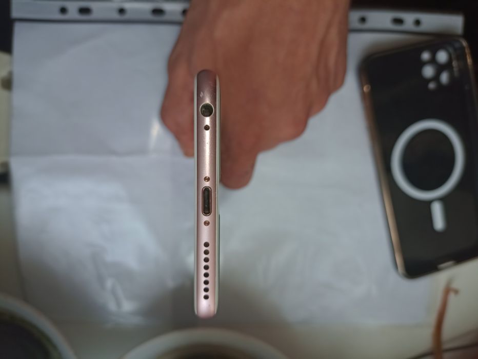 Apple iPhone 6s plus 64gb продам або обміняю