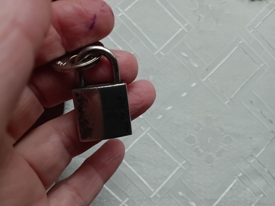 Тренд сезону - акцентні дармовиси