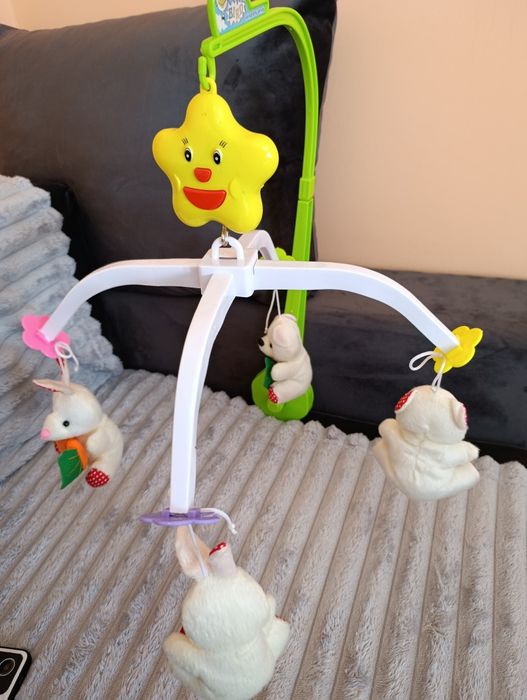 Продам мобіль в кроватку