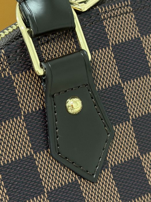 сумка premium LV Alma bb