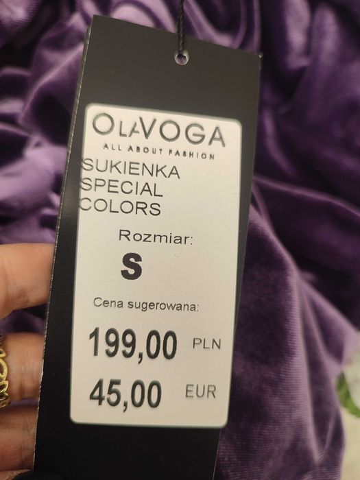 Sukienka welur Ola voga