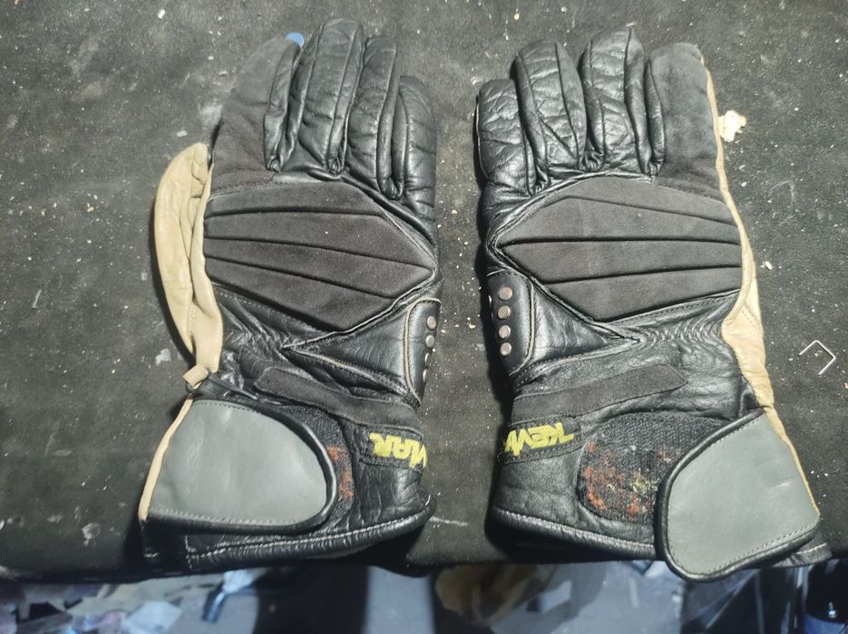 Перчатки для мотоцикла