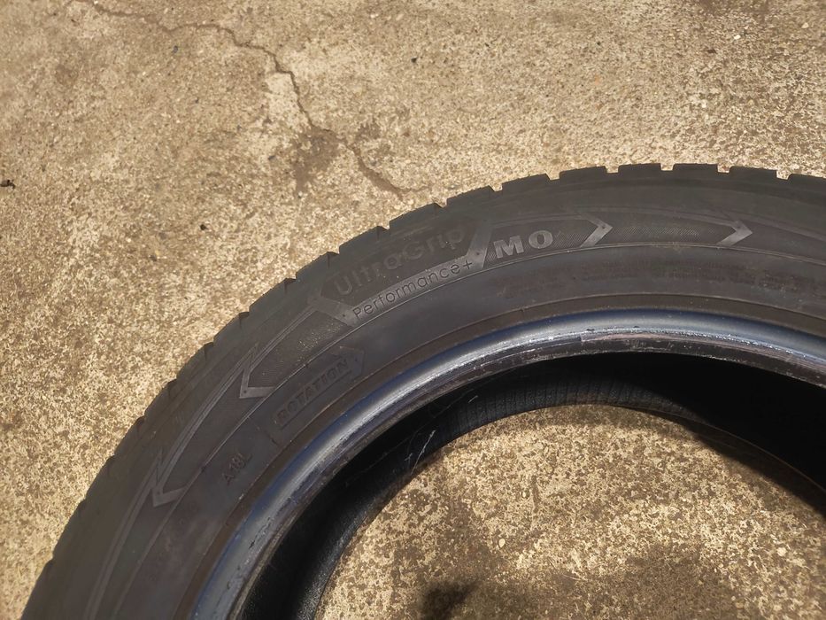 Opony zimowe uzywane 235 55 R19 Goodyear 2021 rok 4 sztuki z274