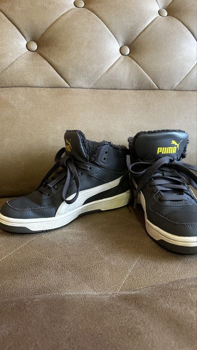 Puma кросівки 37,5р
