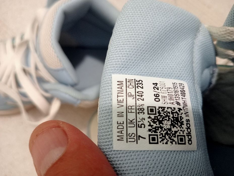 Sapatilhas Adidas 39