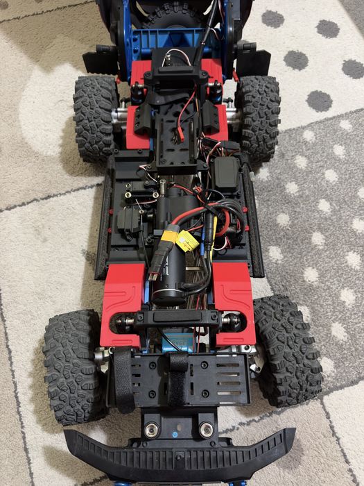 Samochod rc MJX H8P