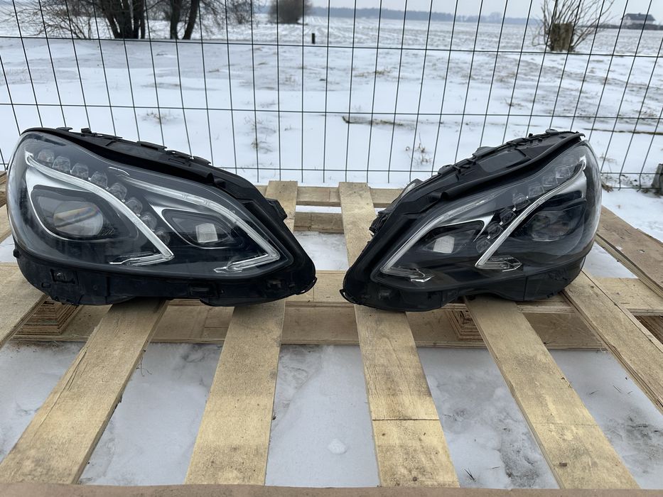 Części mercedes w212 lift kolor 197