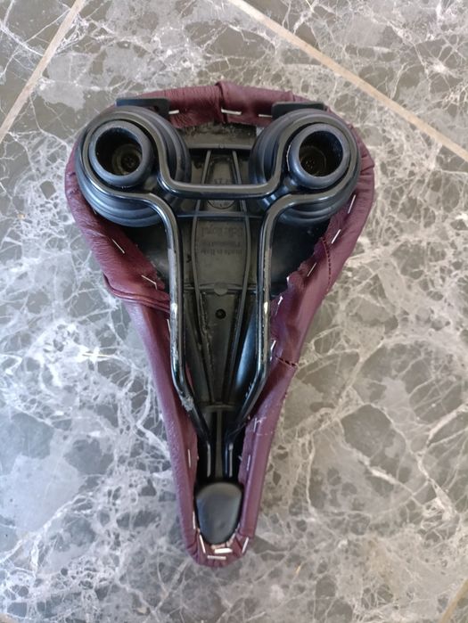 Шкіряне велосипедне сідло Selle royal Italy, шкіряне/