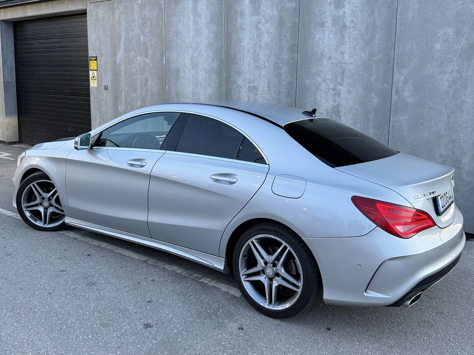 Mercedes-Benz CLA 200 AMG Gasolina