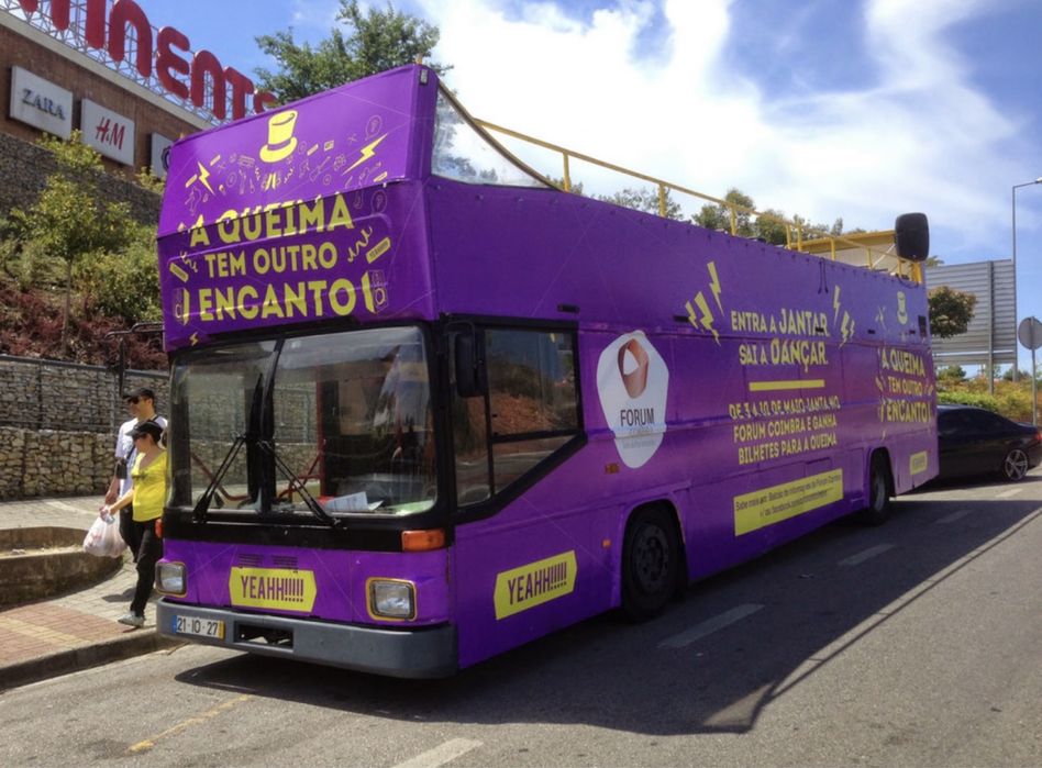 Aluguer de autocarros descapotaveis