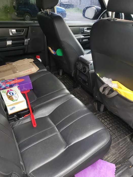 Land Rover Discovery 4