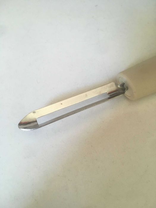 Vegetable Peeler434038639156285442