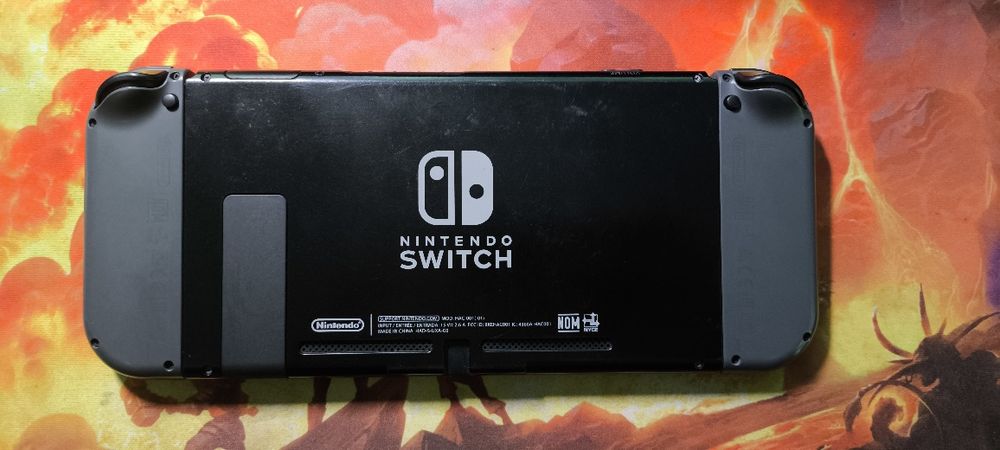 Nintendo switch V2 128gb