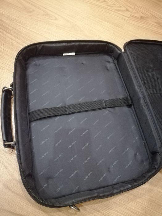 Mala portátil TOSHIBA