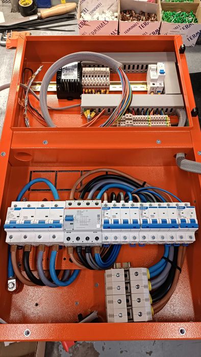 Serviço de Manutenção Elétrica