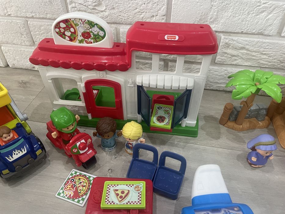 Duzy zestaw zabawek little people