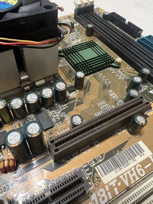 Retro plyta główna