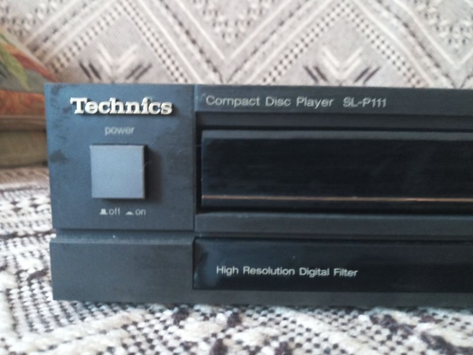 Odtwarzacz CD Technics SL-P111 czarny