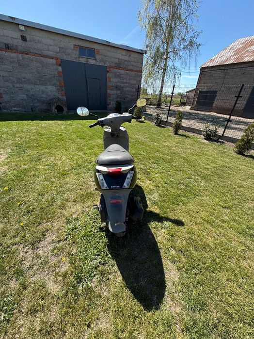 Skuter Piaggio C25