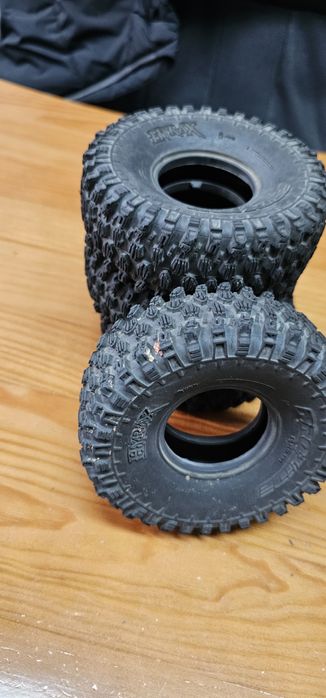 Pneus Proline 1.9 hyrax Predator