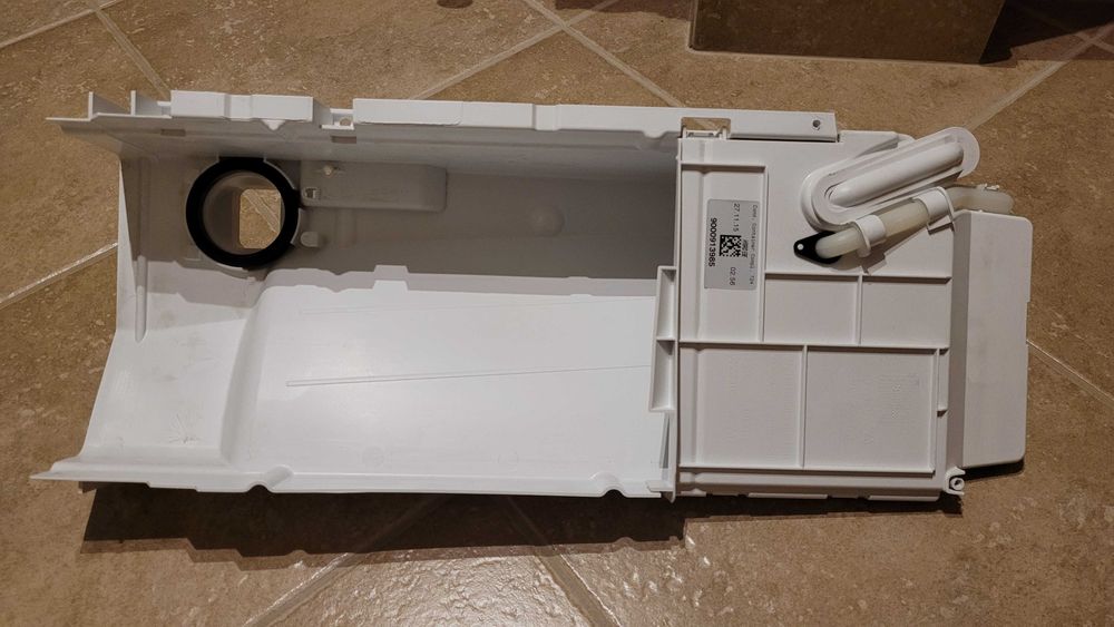 panel dolny Suszarka BOSCH SIEMENS IQ500 części WDT65 wt45w490