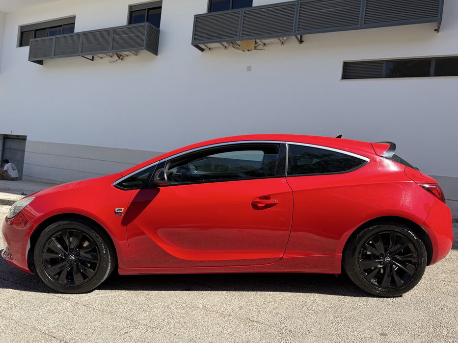 Opel Astra GTC 1.6 — photo 5