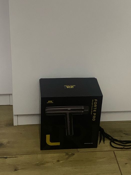 Продам фен JRL forte pro