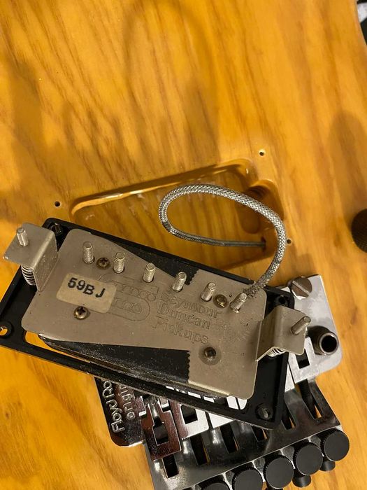 Guitarra ESP Super Strat Custom Shop NY 48th Street