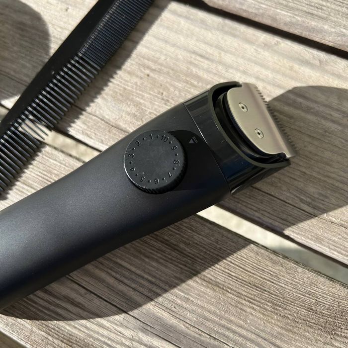 Машинка для стрижки  Xiaomi  ShowSee C4-BK — акумуляторна, тиха, водос