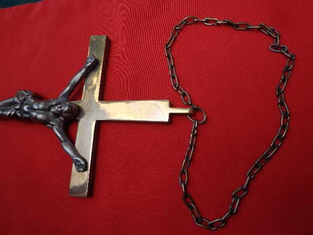 Крест старинный. Бронзовый.