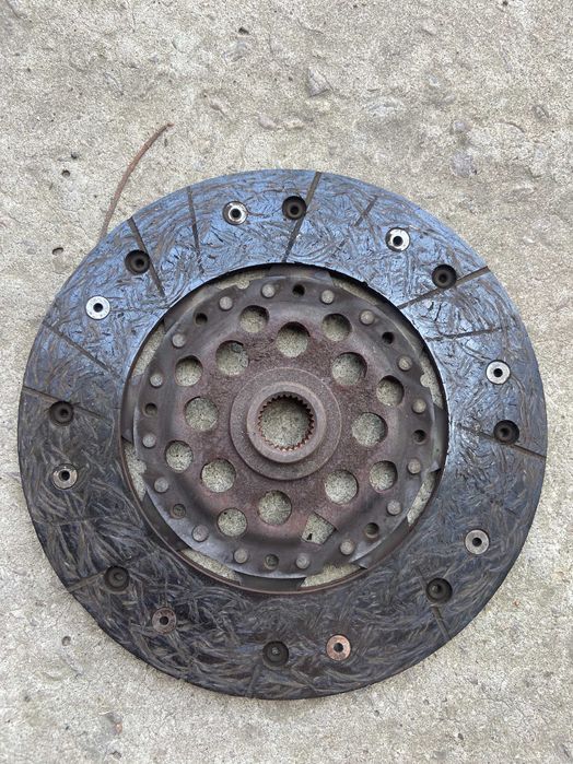 Маховик з диском щеплення та корзиною на Volkswagen T4 2.5