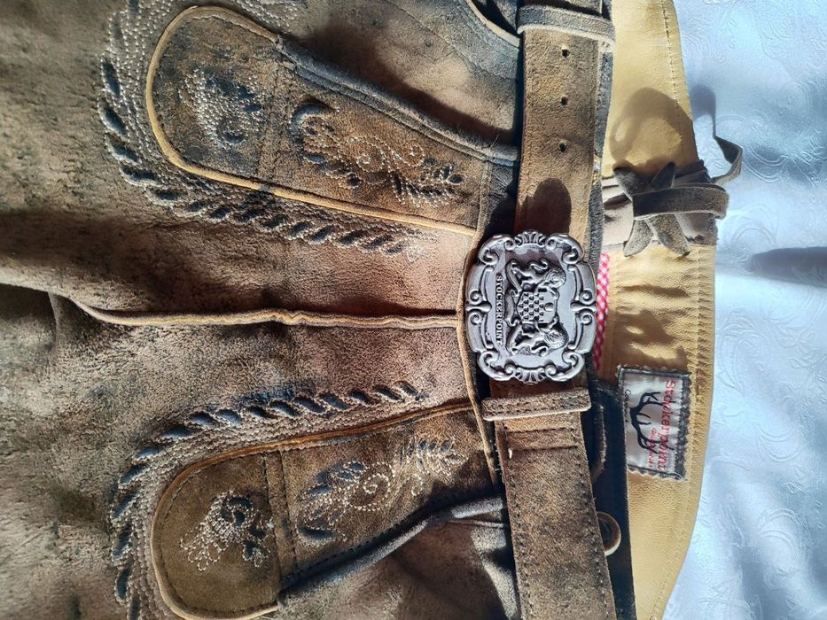 Шорти - шкіра оленя.