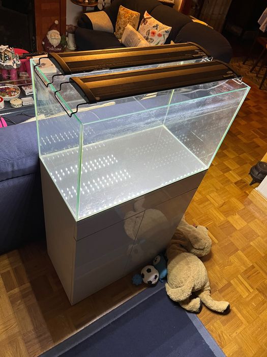 Aquário + móvel à medida