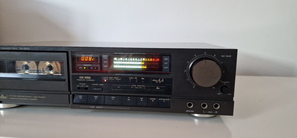 Magnetofon Technics RS-B605