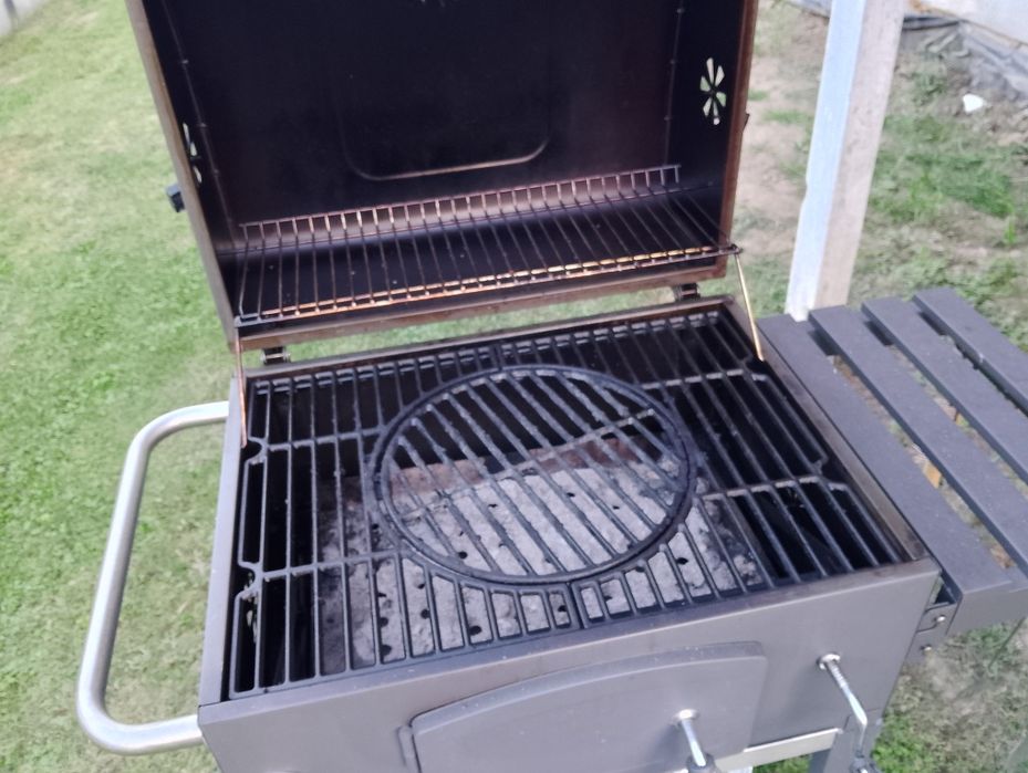 Grill żeliwny sprzedam