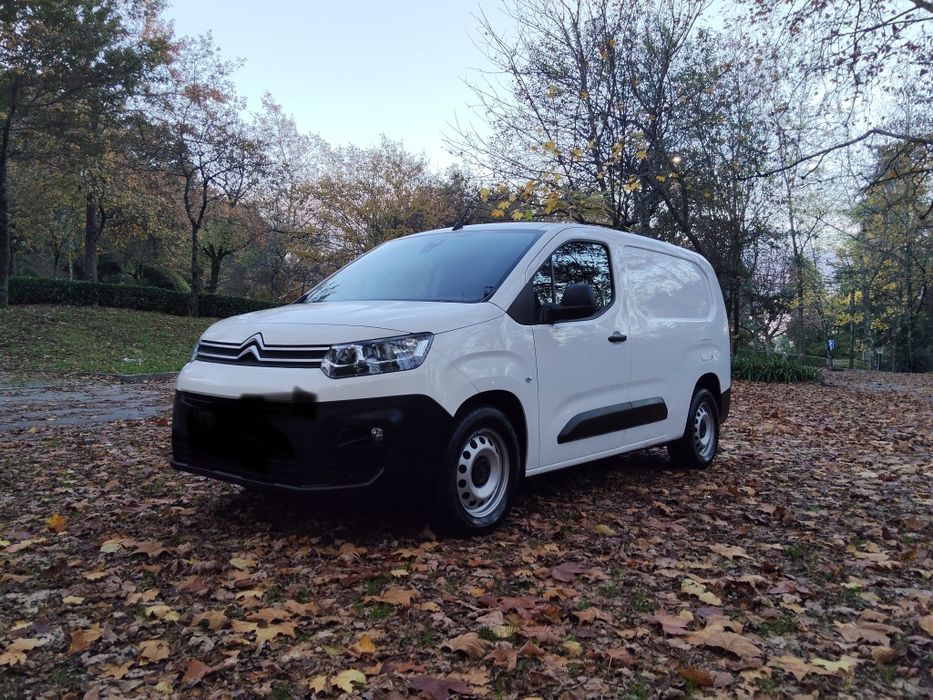 Citroën Berlingo longa de 2019 motor 1.6 HDi .com 157 mil km