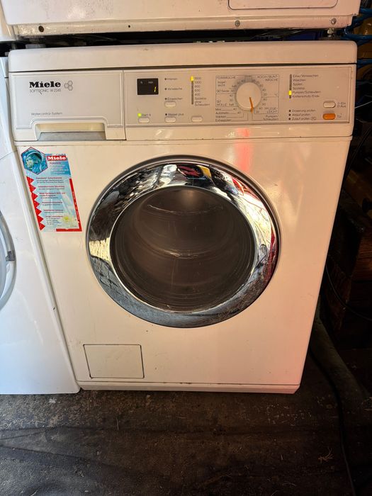 Pralka MIELE Softtronic W 2245 plaster miodu