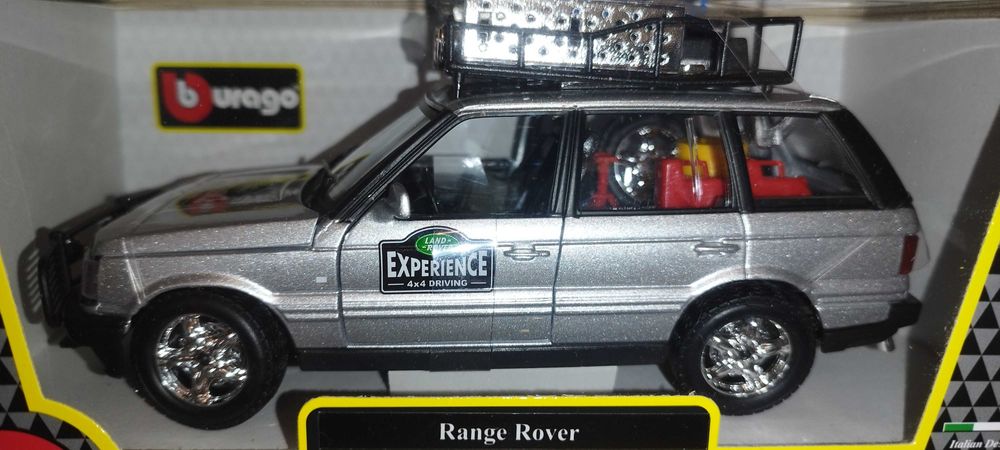 BURAGO 1/18 SCALE Diecast 18-12069 - Range Rover - Sport Black EUR 96,99 - FR