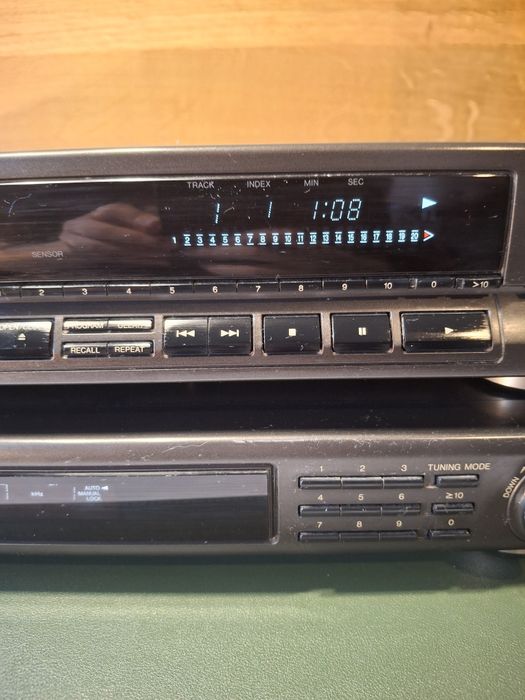 Technics SL-PG440A, ST-GT350 (odtwarzacz CD, tuner radio)