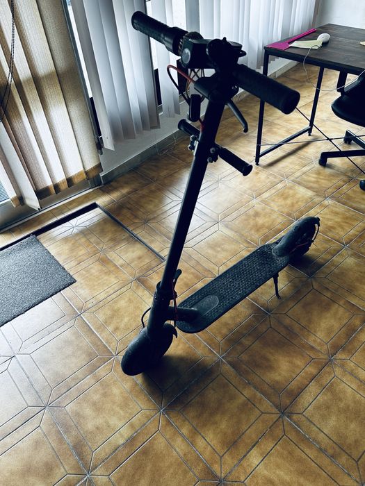 Trotinete elétrica Xiaomi Mi M365 Pro preta