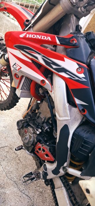 Vendo Honda CRF 250R – Excelente Estado