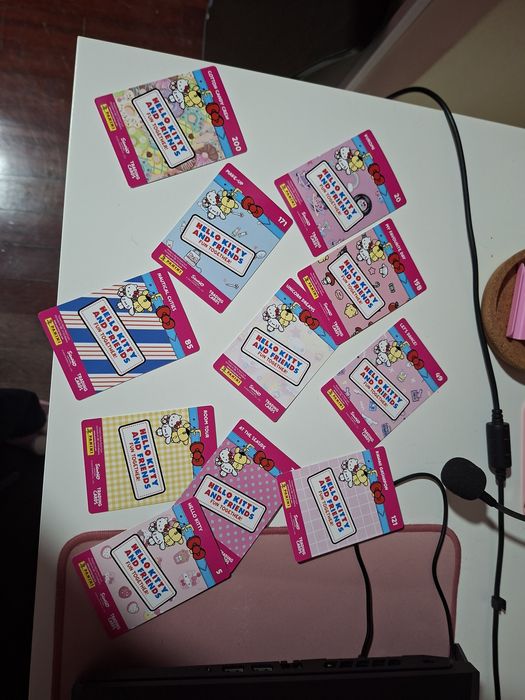 Cromos panini hello kitty 2026