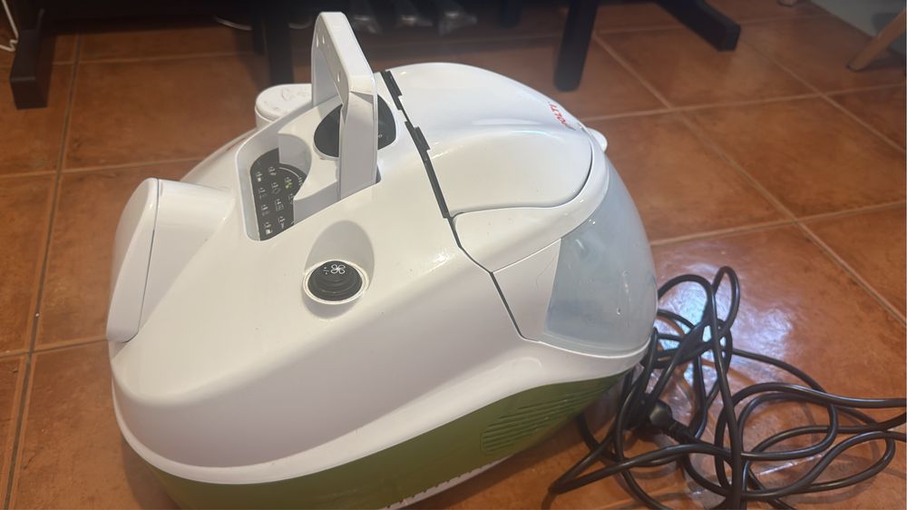 Maquina a vapor de limpeza