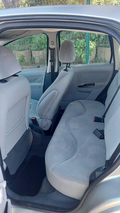 Citroen C3 - Gasolina - PINTURA E DISTRIBUIÇÃO NOVAS