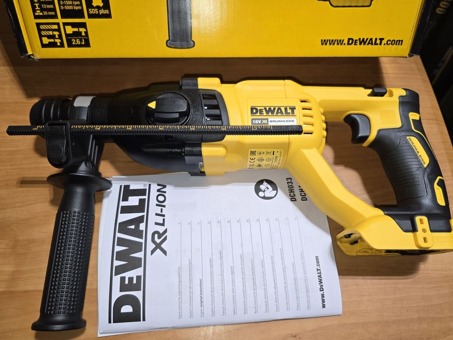 Dewalt dch133 перфоратор на 2.6дж. Оригінал із Англії