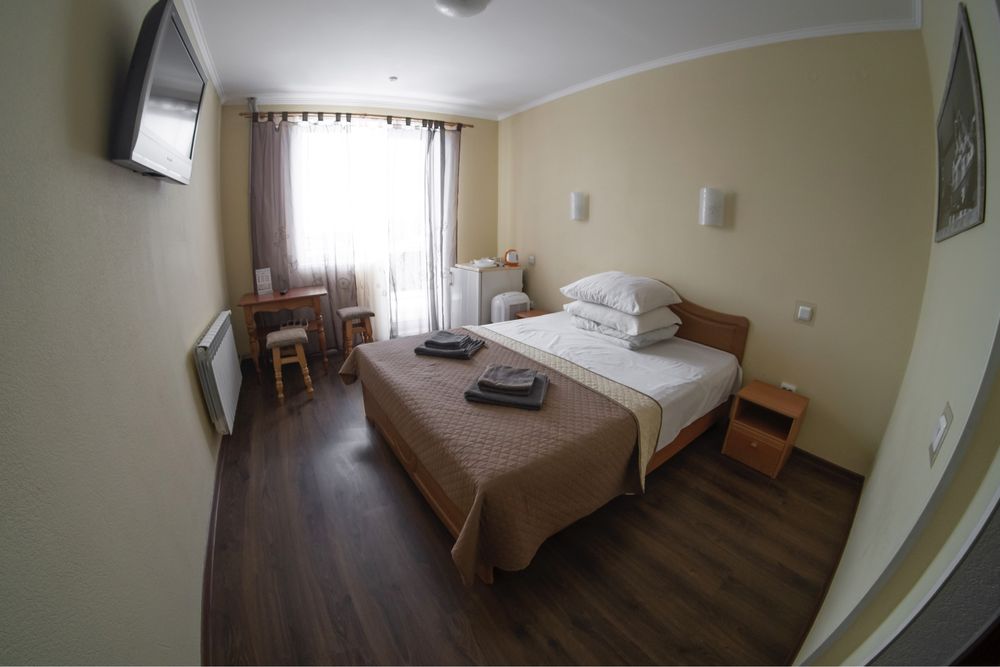 Готель "Жасмин" бронювання номерів