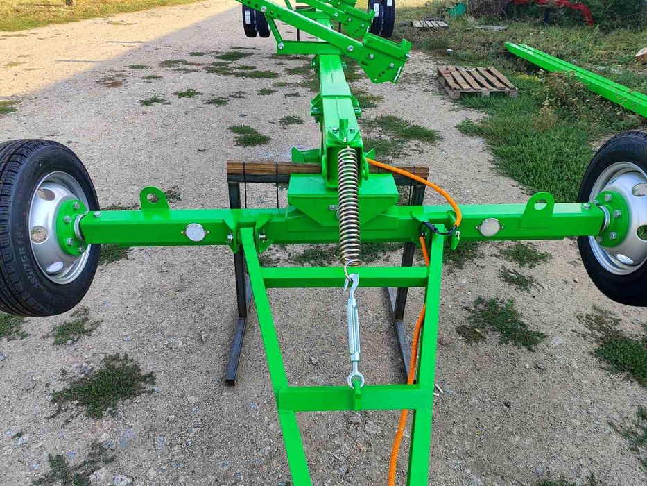 Візок для жниварки Тележка для жатки7-2 м уніерсальний наголовник