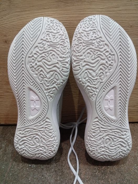 Buty sportowe do koszykówki uniseks Under Armour UA Lockdown 7 Low rozmiar 45 szare