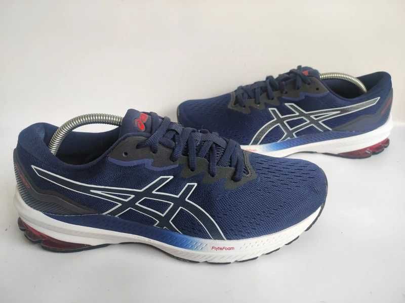 - Asics GT 1000 11 - Buty do biegania r. 44